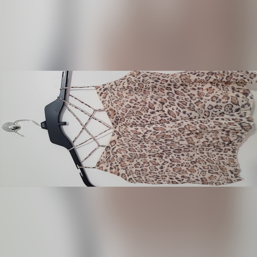 Hollister WORMEN TANK TOP ANIMAL PRINT XS